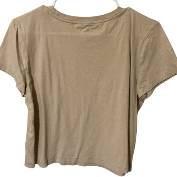 ‼️𝐔𝐍𝐈𝐕𝐄𝐑𝐒𝐀𝐋 𝐓𝐇𝐑𝐄𝐀𝐃 𝐓𝐀𝐍 𝐂𝐑𝐎𝐏 𝐓𝐄𝐄 - Picture 2 of 4